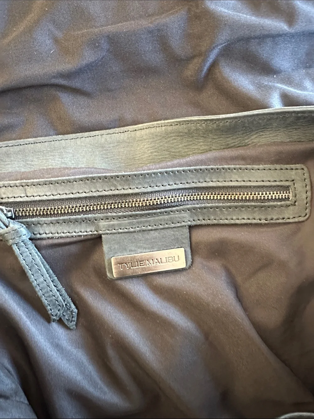 Tylie Malibu Leather Satchel crossbody in Dark Gray y2k style messenger